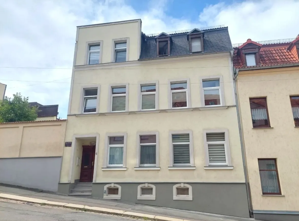 Modernisiertes Mehrfamilienhaus in Westsachsen