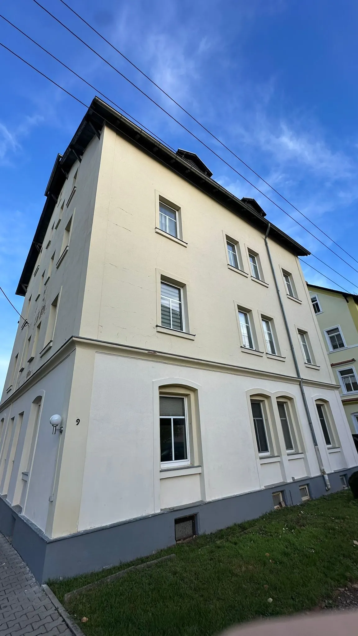 Mehrfamilienhäuser 4817597a-f2eb-4870-969c-89a119ae5eec